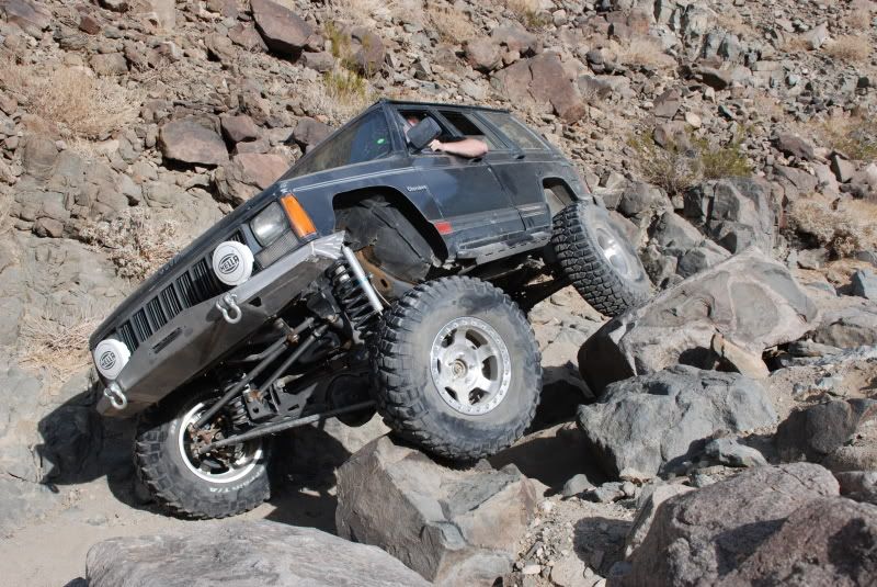 JK Rubicon axles in XJ Pirate 4x4